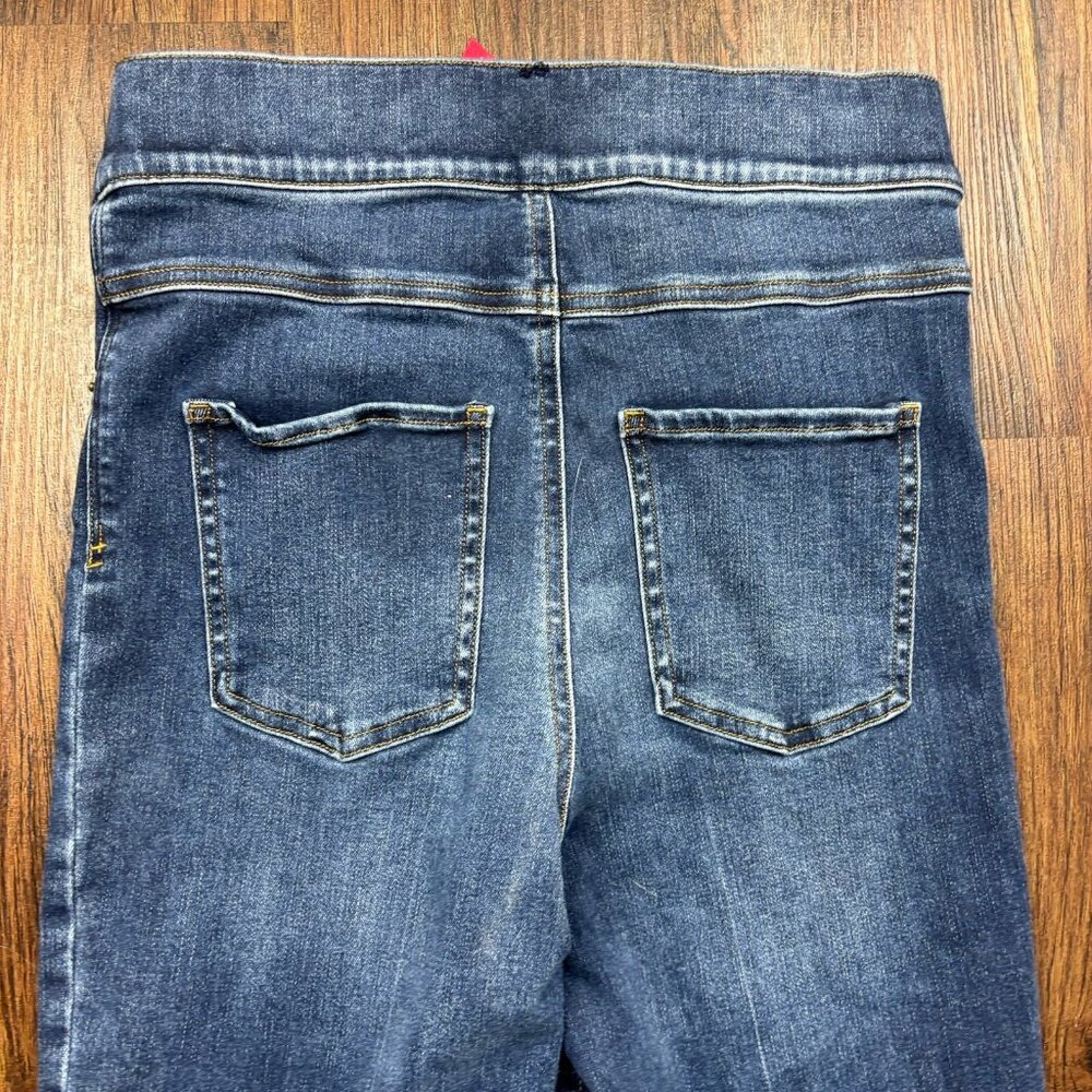 Spanx Pull On Straight Jeans Dark Wash Raw Hem Women’s Size Small - Picture 4 of 11